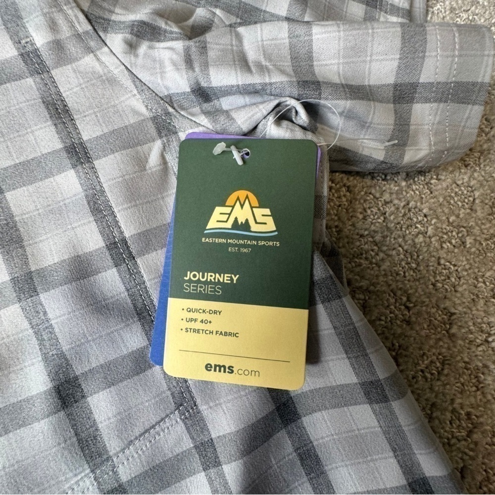 Eastern Mountain Sports Men’s Gray Plaid Short-Sleeve Button-Up Shirt‎ XL, NWT - Picture 2 of 3
